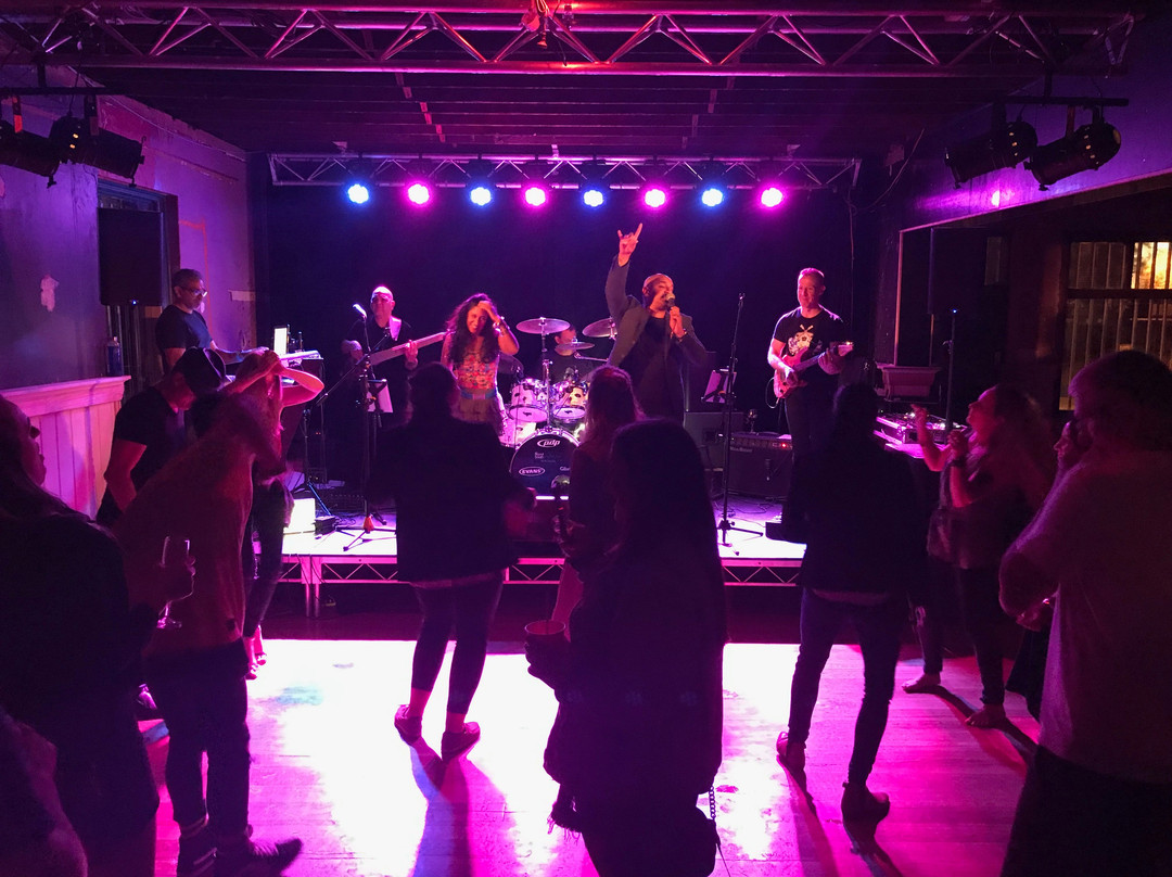 Commercial Hotel Yarraville