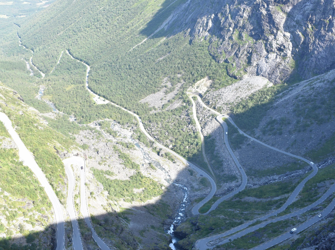 Stigfossen Waterfall-安道尔尼斯必去景点