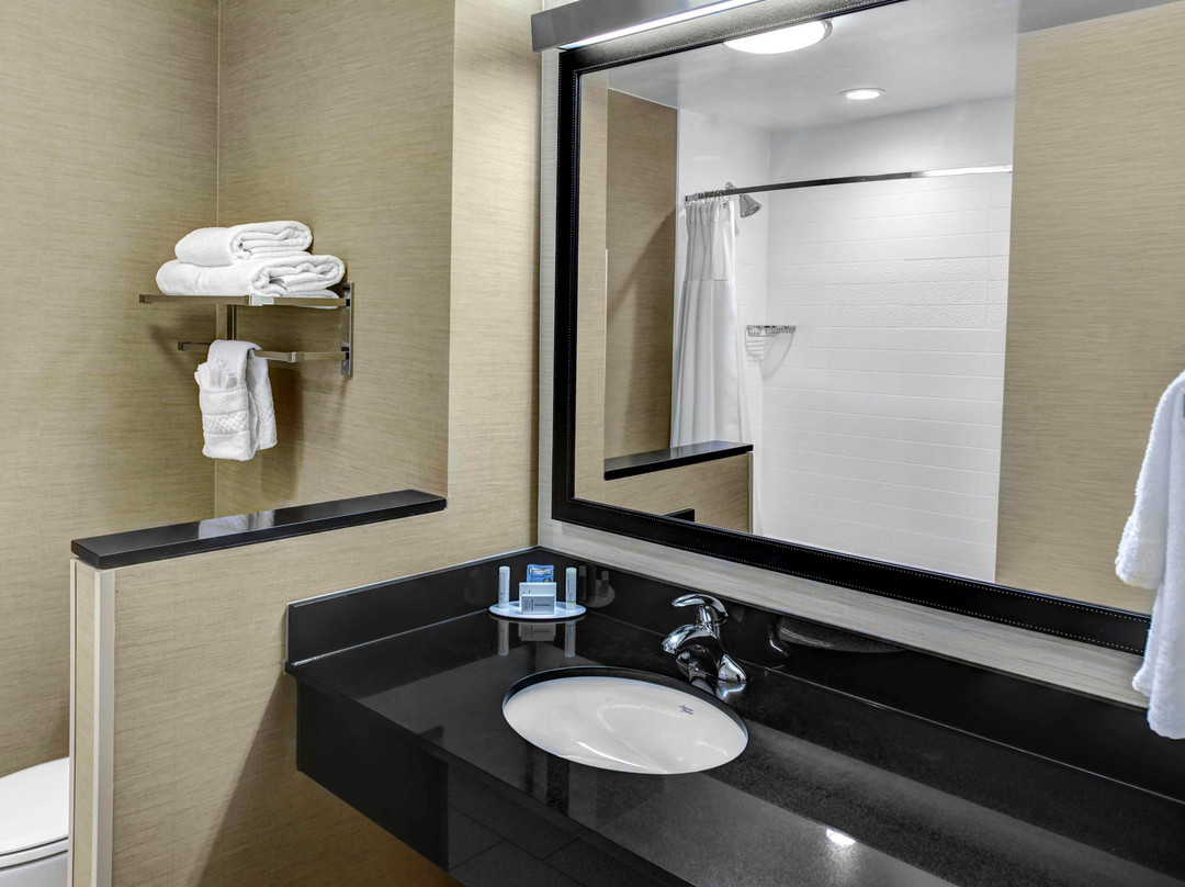 Fairfield Inn N Stes Marriott主图