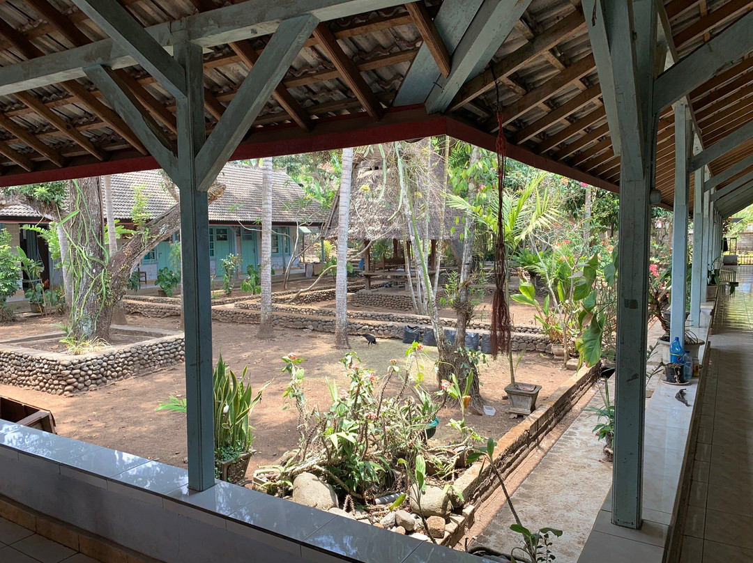 Church Of The Sacred Heart of Jesus-内加拉必去景点