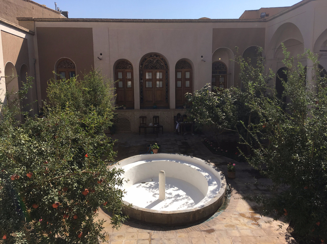 Morshedi House主图