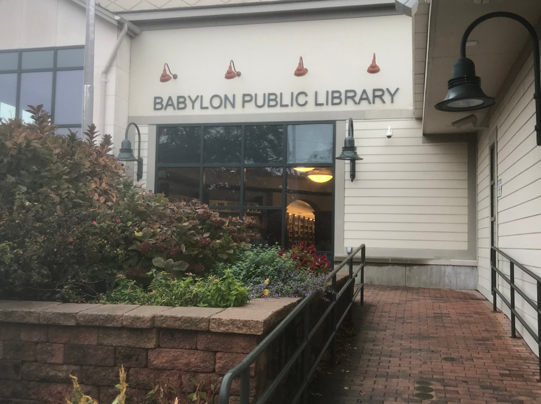Babylon Public library