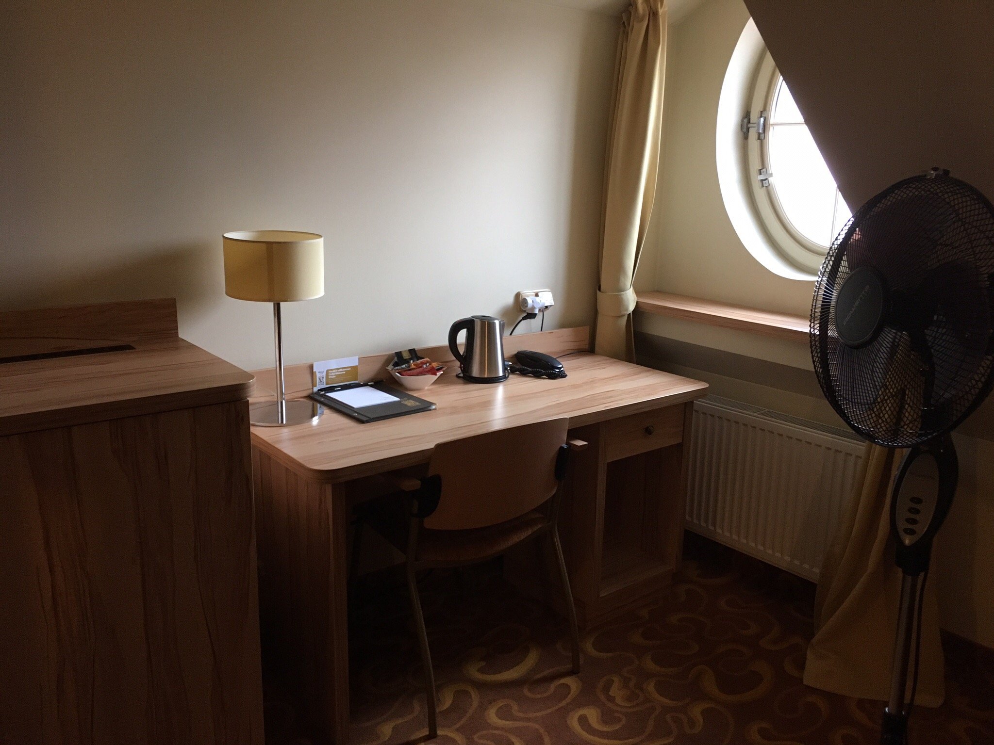 Hotel Zlata Vcela-官方