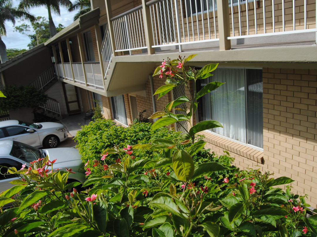 伊鲁卡汽车酒店主图