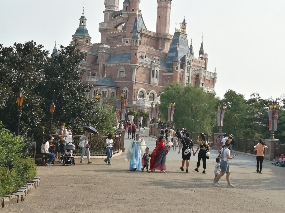 上海迪士尼乐园-上海市必去景点