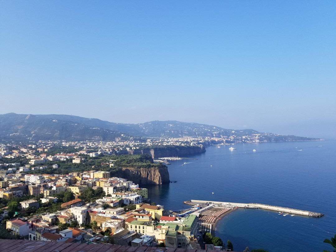 Pleasant Travel - Day Tours-索伦托必去景点