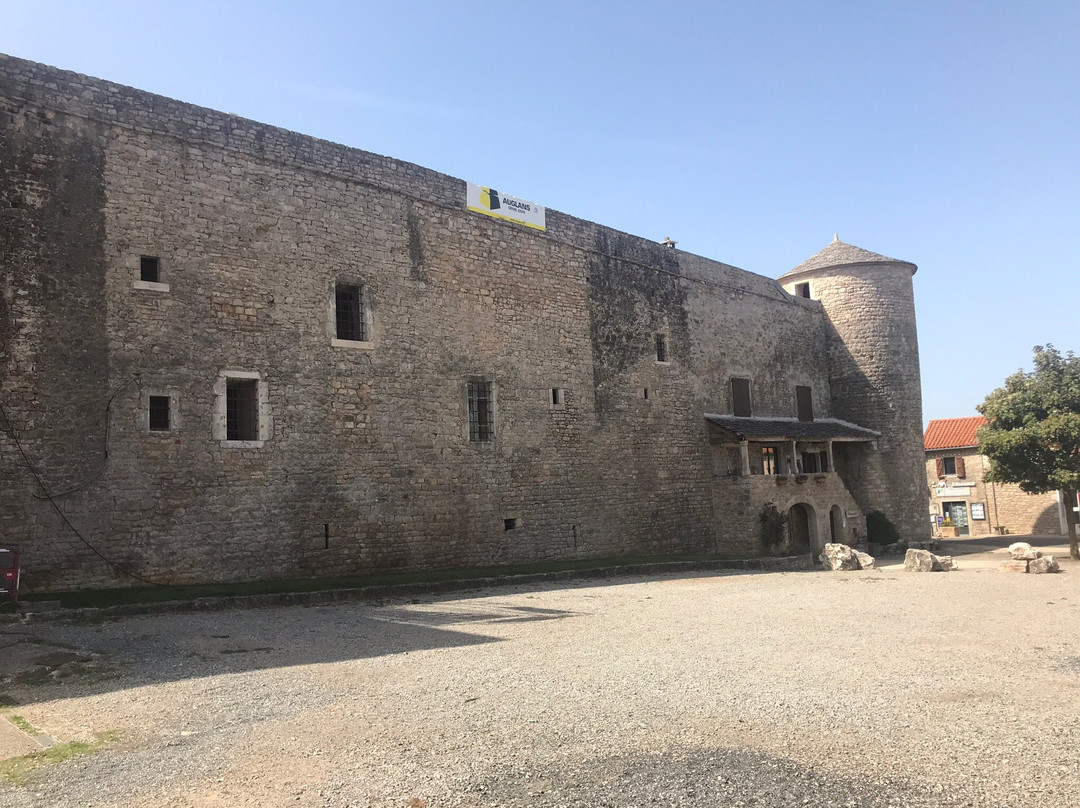 Les Fortifications de La Cavalerie景点图片