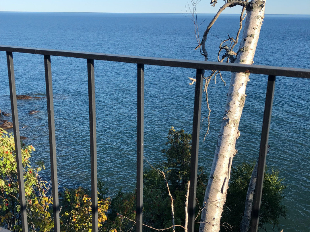 苏必利尔湖悬崖居民酒店主图