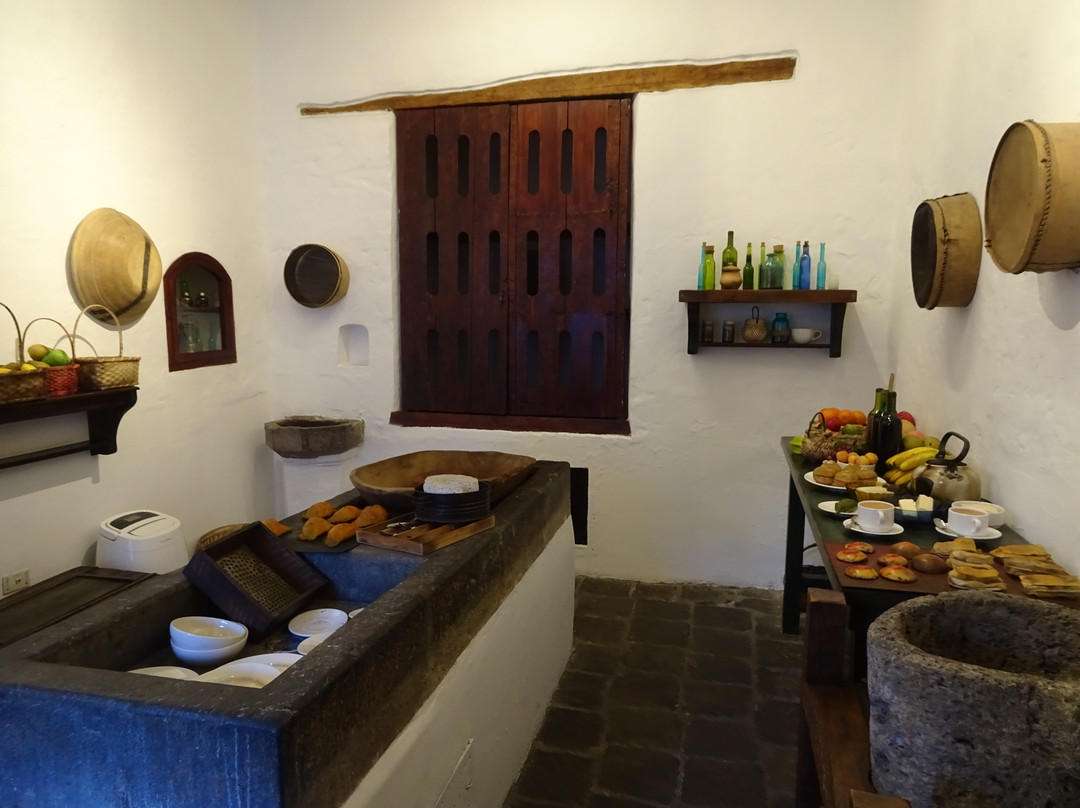 Museo del Carmen Alto-基多必去景点