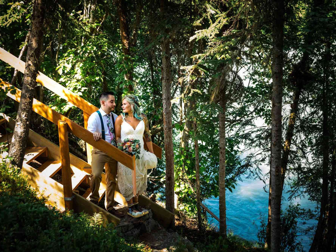 Alaska Legends Kenai River Lodge主图