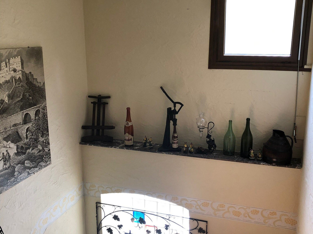 Weinhotel und Gaestehaus Gutsschaenke Sennerhof主图
