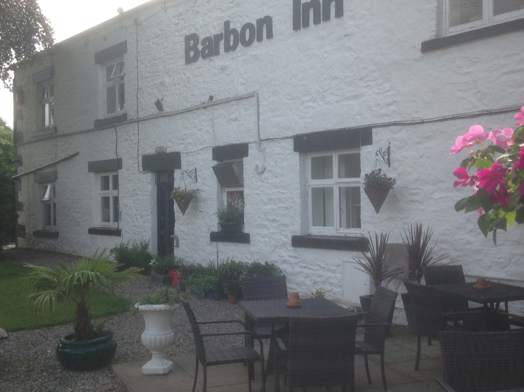 巴尔朋旅馆主图