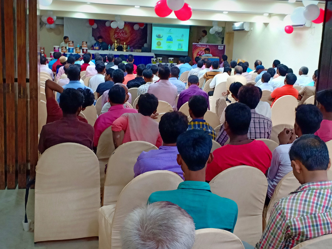 Hotel Rajhans International主图