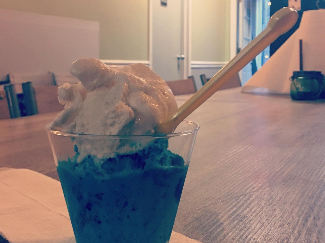 Nana's Ice Cream & Coffee House