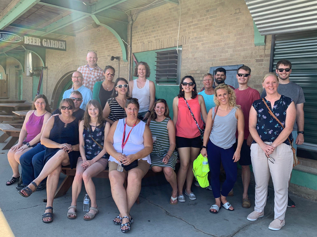 Erie Food Tours-伊利必去景点