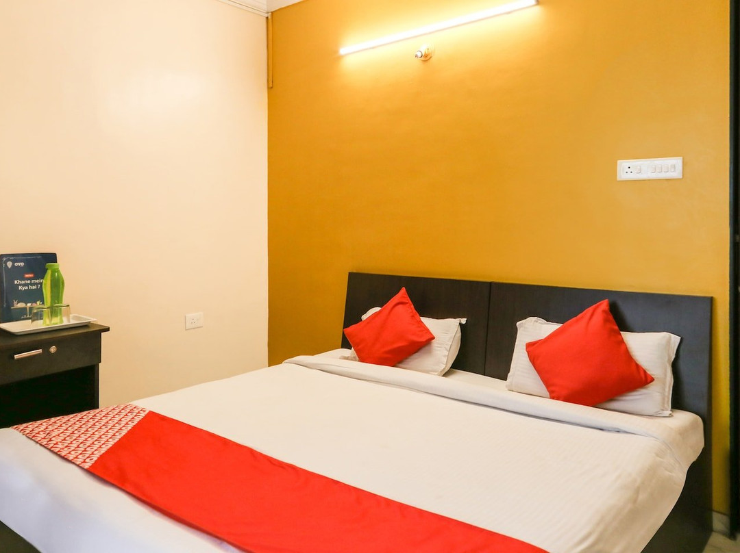 Capital O 10329 Hotel Truvic主图