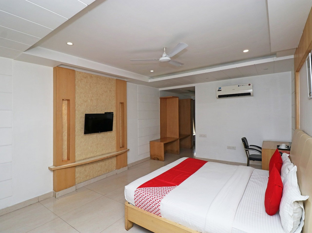 Hotel Yash Inn主图