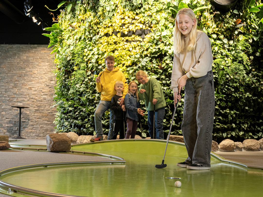 Juhls Minigolf-罗纳必去景点