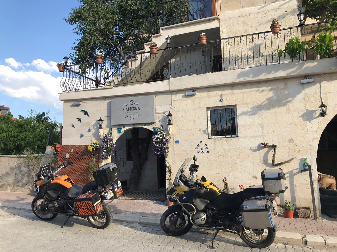 Capiedra Hotel主图