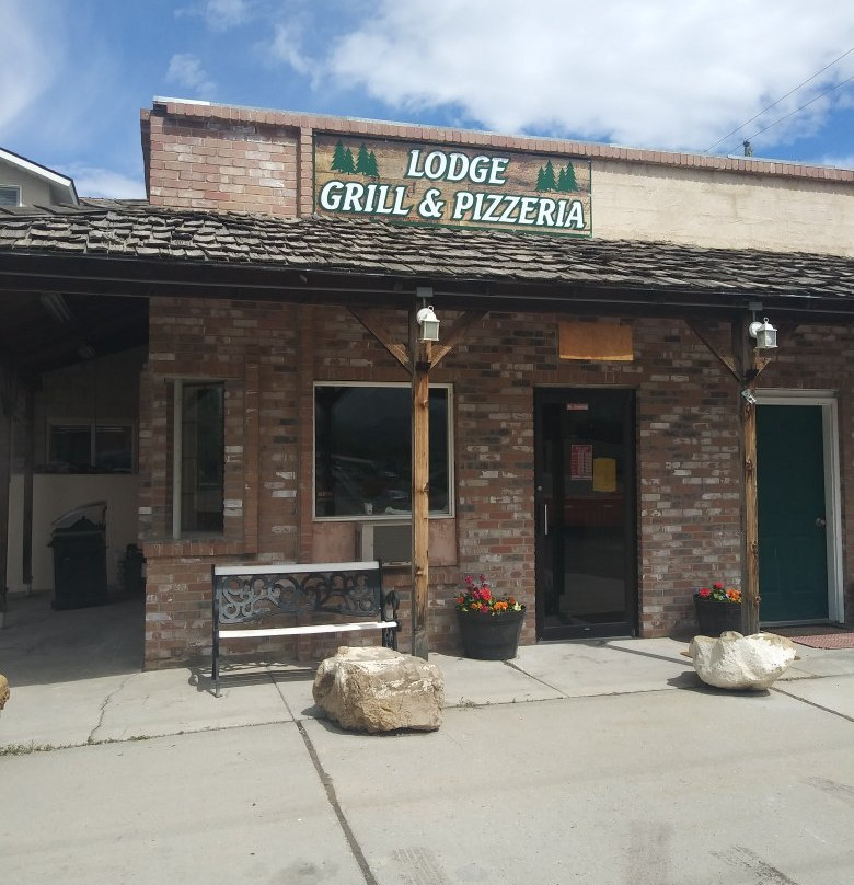 Castle Dale餐馆和美食-Lodge Grill & Pizzeria