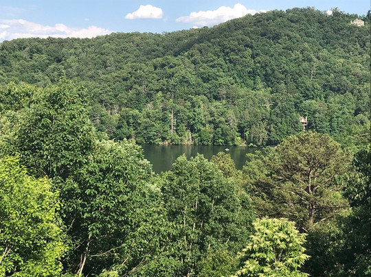 Rumbling Bald on Lake Lure主图