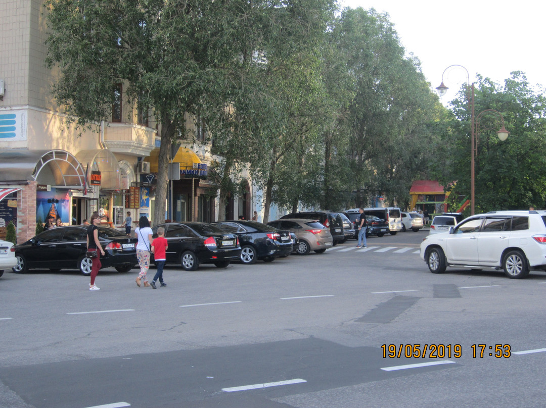 Pushkin Boulevard-顿涅茨克必去景点