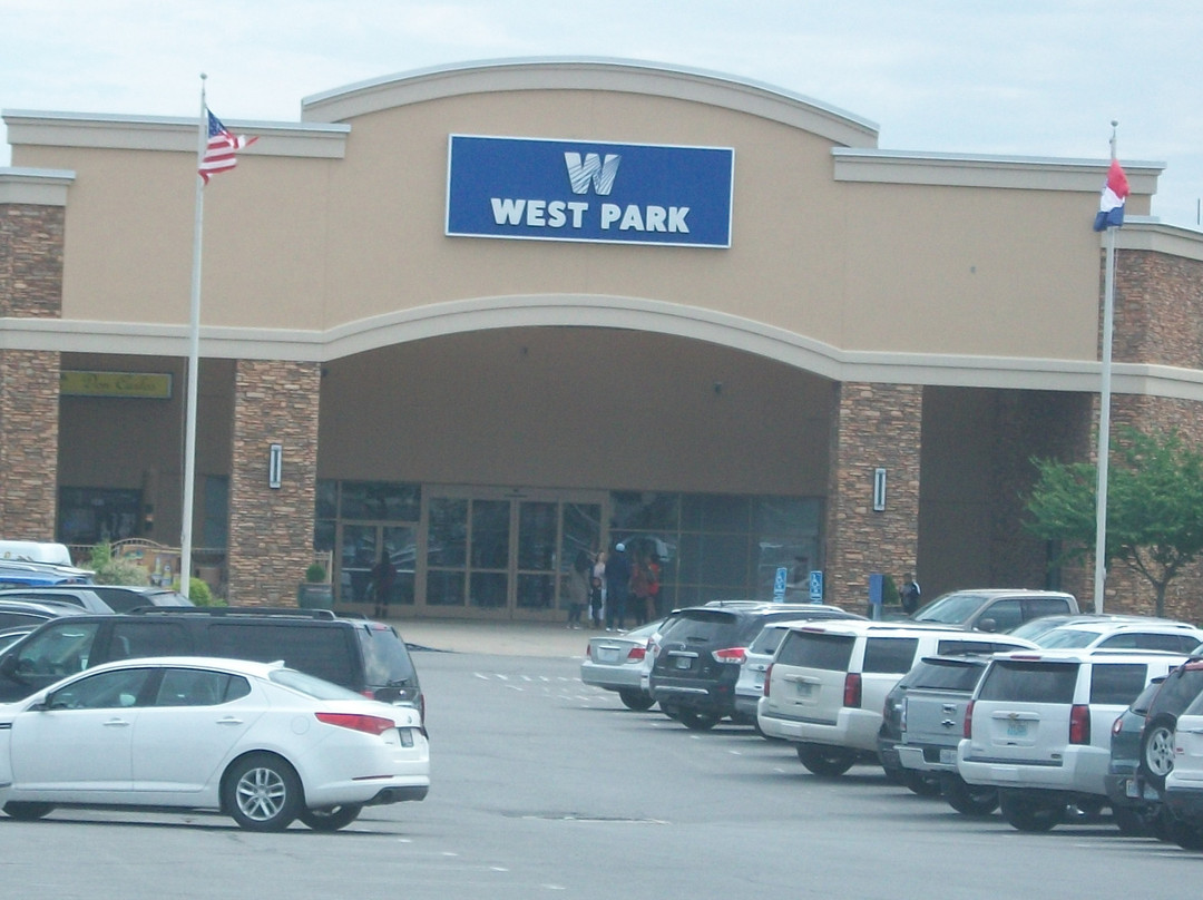 West Park Mall景点图片