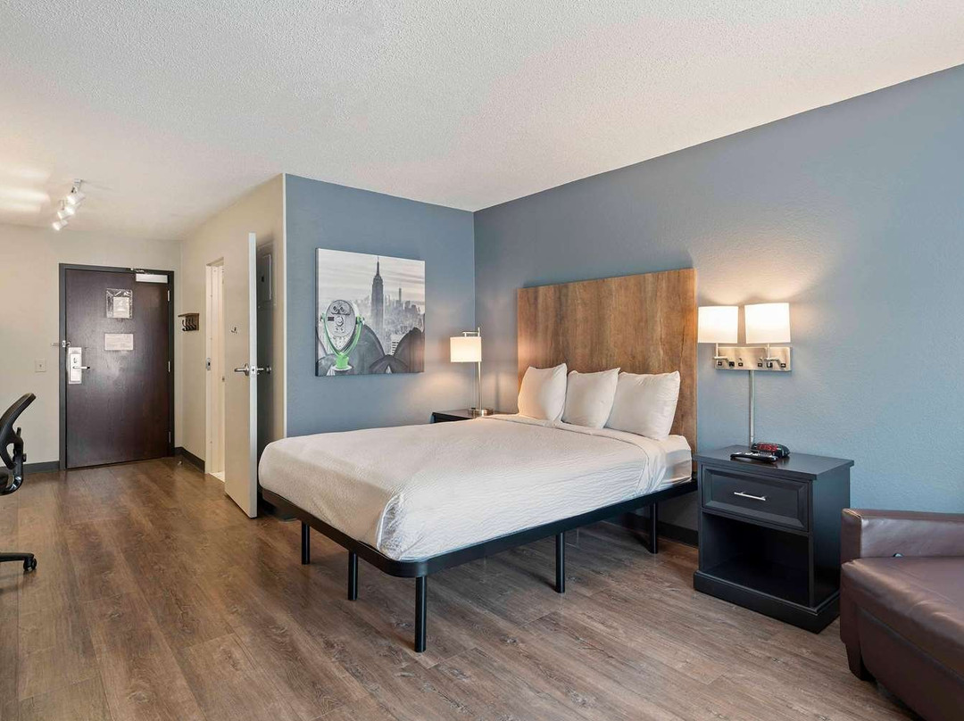 Extended Stay America Suites - 夏洛特 - 大学广场主图