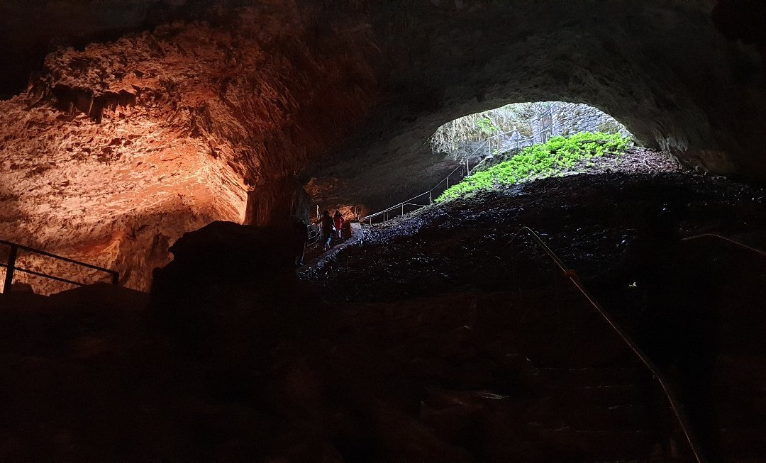 Vilenica Cave景点图片