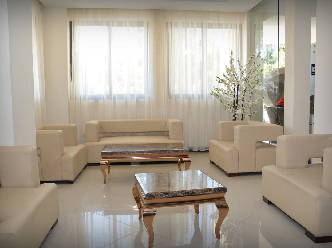 Berlottue Hotel主图