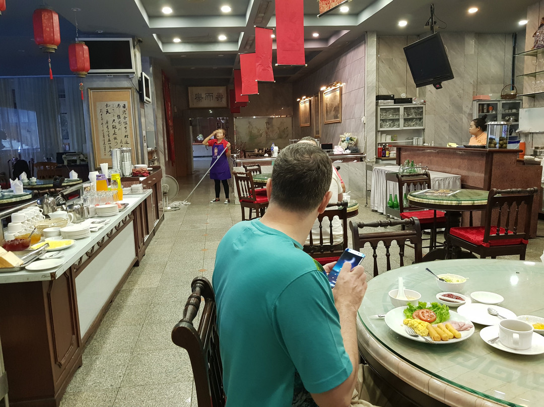 Jolly Suites & Spa Petkasem主图