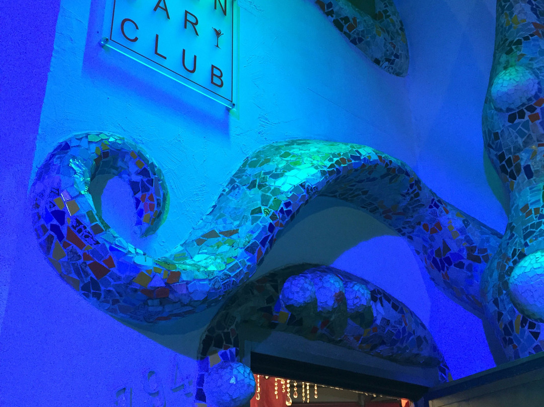 Open Bar Club