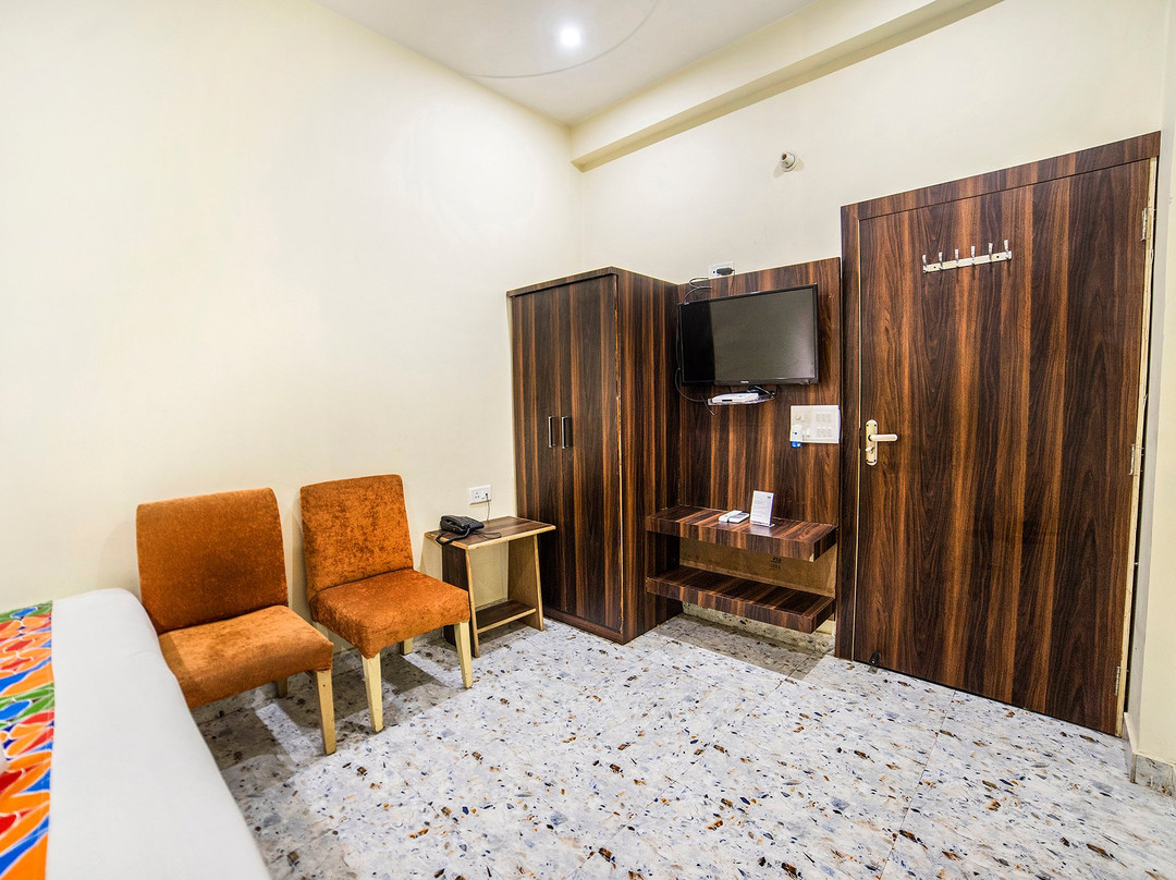 FabHotel Glorify Stay主图