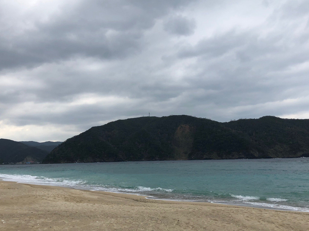 Kuninao Beach景点图片