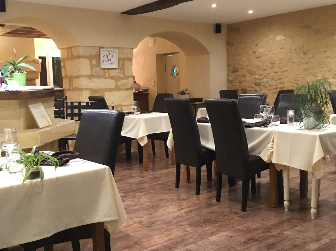 Le Trefle A Quatre Feuilles主图