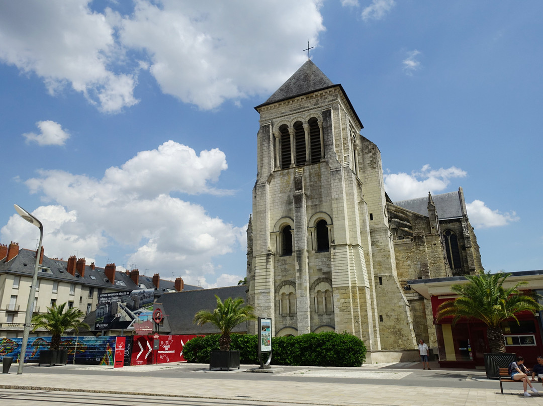 Basilique Saint-Julien景点图片