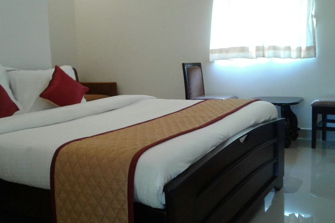 Nemmeli酒店住宿-Varuna Inn Banquets & Resort
