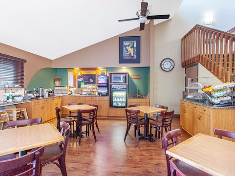 圣克芬德美吟温德姆酒店主图