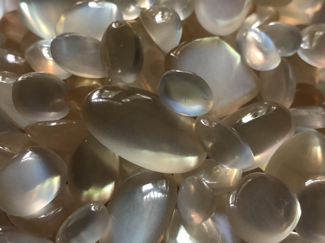 Ceylon Moonstone-Matale必去景点