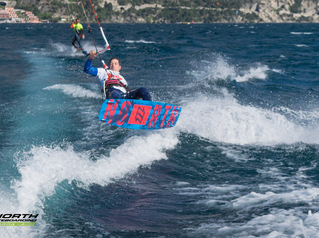 KITE CENTER GARDA LAKE-马切尔西涅必去景点