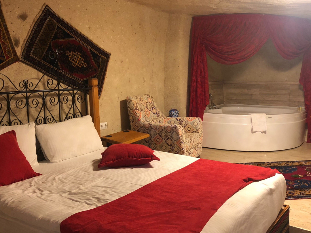 Fosil Cave Hotel主图