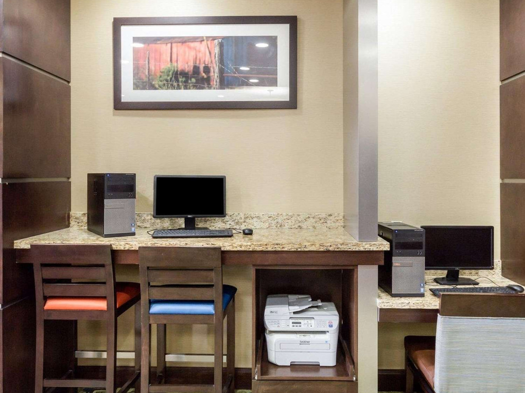 Comfort Suites Cotulla Near I-35主图