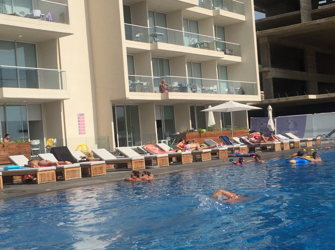 Whitelace Hotel Resort & Spa主图