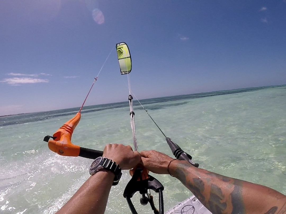 Siren Pro Kiteboarding景点图片