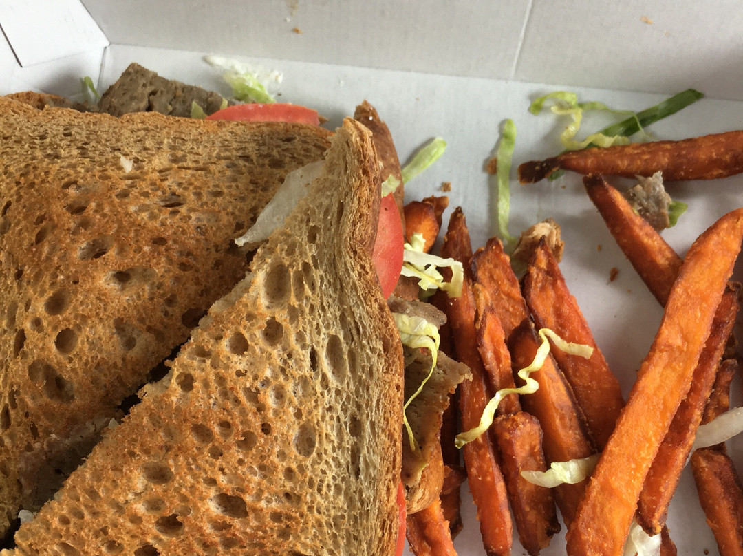 Newport餐馆和美食-Seasons Pizza & Restaurant