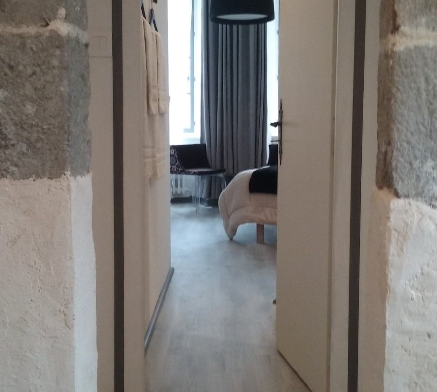 Hotel Le Saint-Yves主图