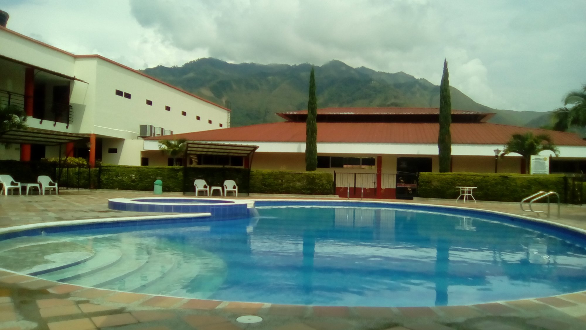 Hotel Balcones De La Pradera-泳池