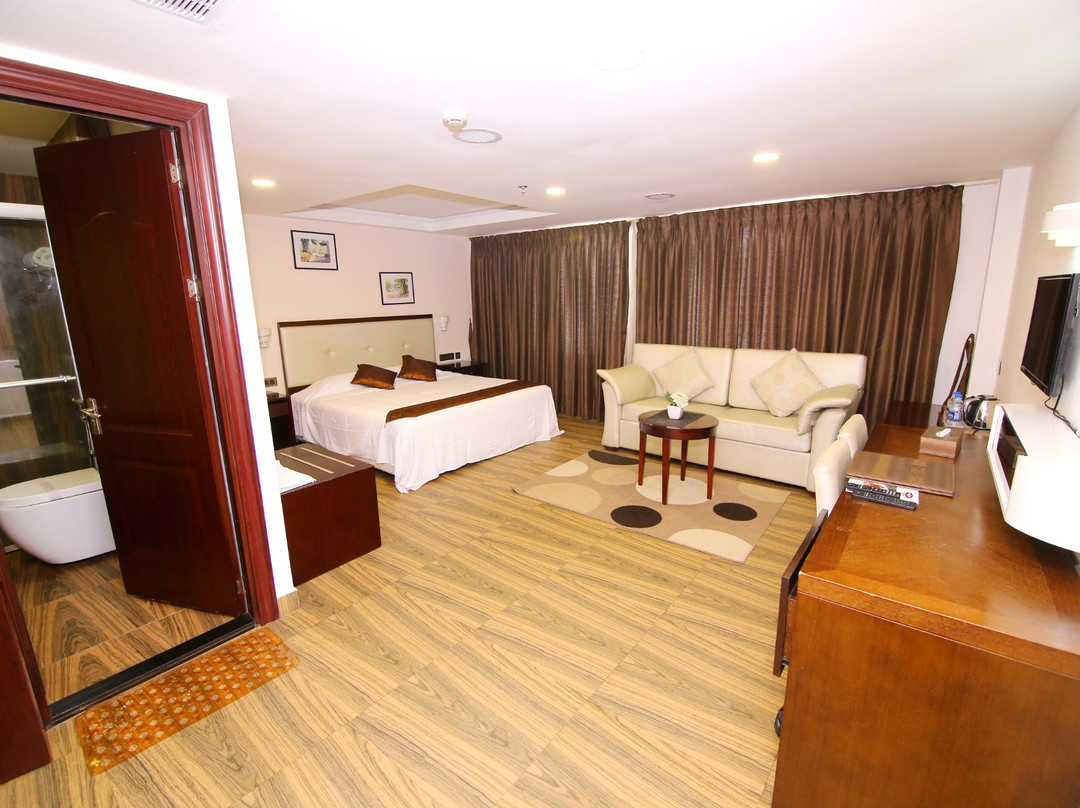 KGA Elite Continental主图