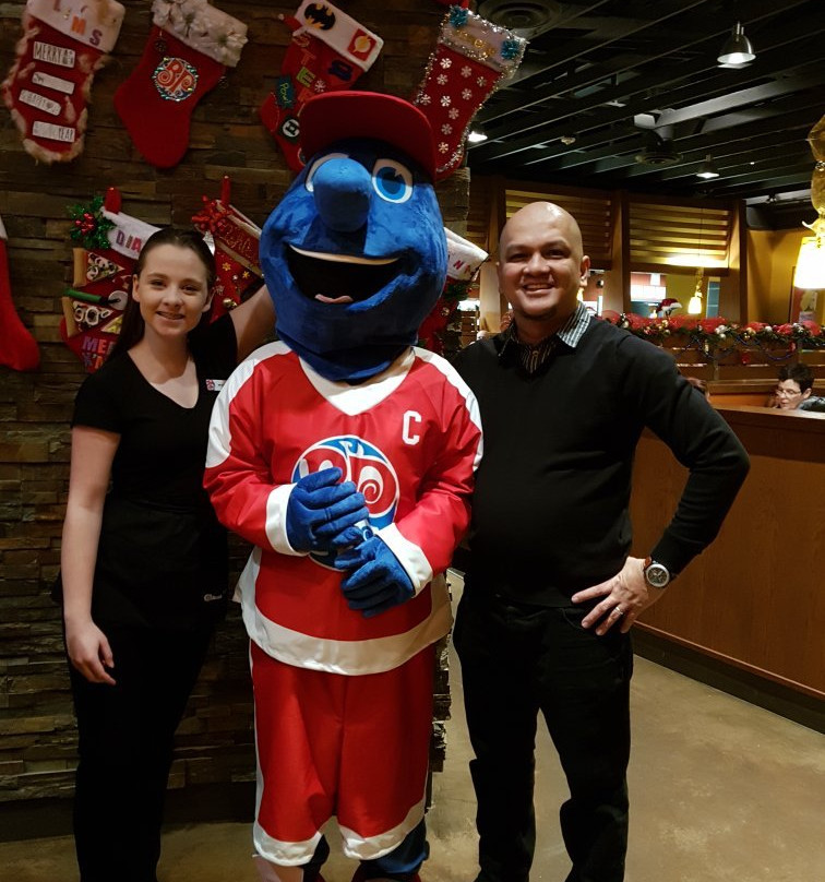 Ogema餐馆和美食-Boston Pizza