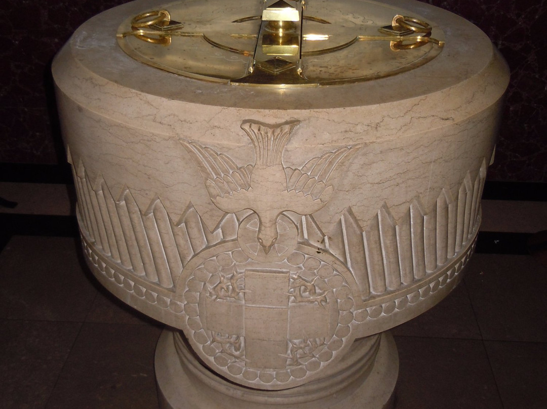 Eglise du Sacre Coeur景点图片